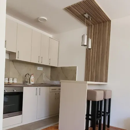 Studio Inn near Delta Planet Appartamento