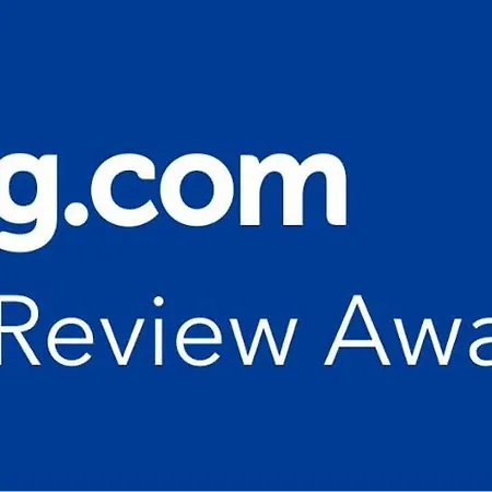 Appartamento Studio Inn near Delta Planet Ni